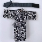 画像1: 【値下品】手縫いの浴衣【スカル/ブラック】 (1)