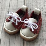 画像1: Obi11マグネット内蔵紐靴【ホワイト＆レッド】※ハトメあり（オビツ11サイズ） (1)